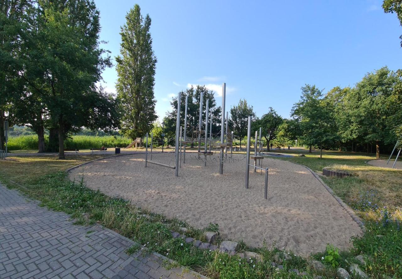 Die Ferienwohnung "Am Kietz" Schwedt Luaran gambar